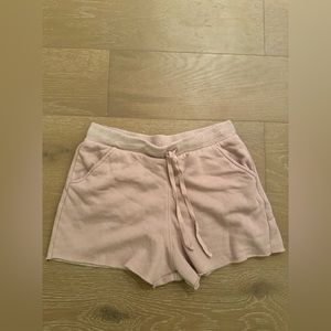 Free People Kelly Set Light Pink Medium Shorts. 💗✨